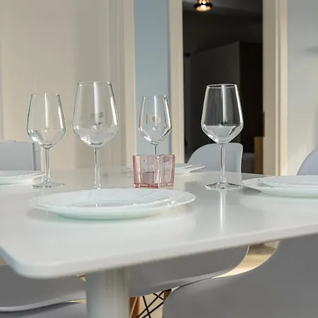 The Old Bakery * Qeparo