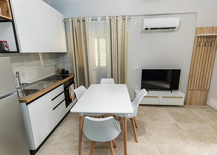 The Old Bakery 체파로